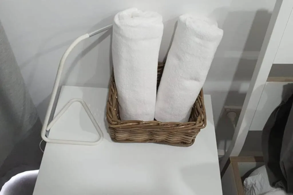 Apartment Dana-Spacious Private Room In Shared 2-Bedroom Apartment-1 Canberra Australia